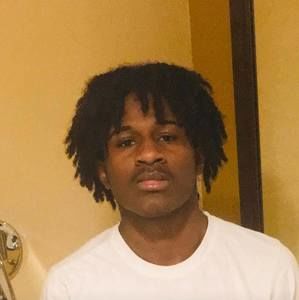 Meet your Posher, Tomo